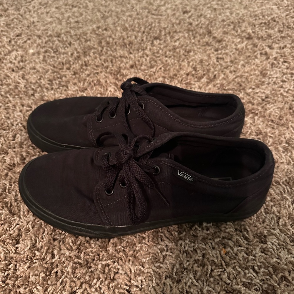 Vans 106 Vulcanized Black/Black Men’s Size 6 (Used Shoes)